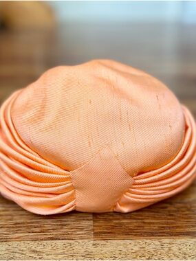 Vintage 1950s - Roos Atkins California - Turban Hat - Orange Blush Peach Color